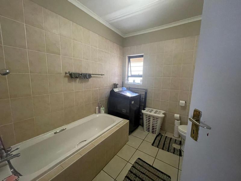 1 Bedroom Property for Sale in Dassie Rand North West